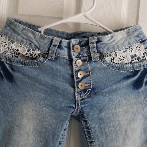 Jeans - Picture 5 of 8